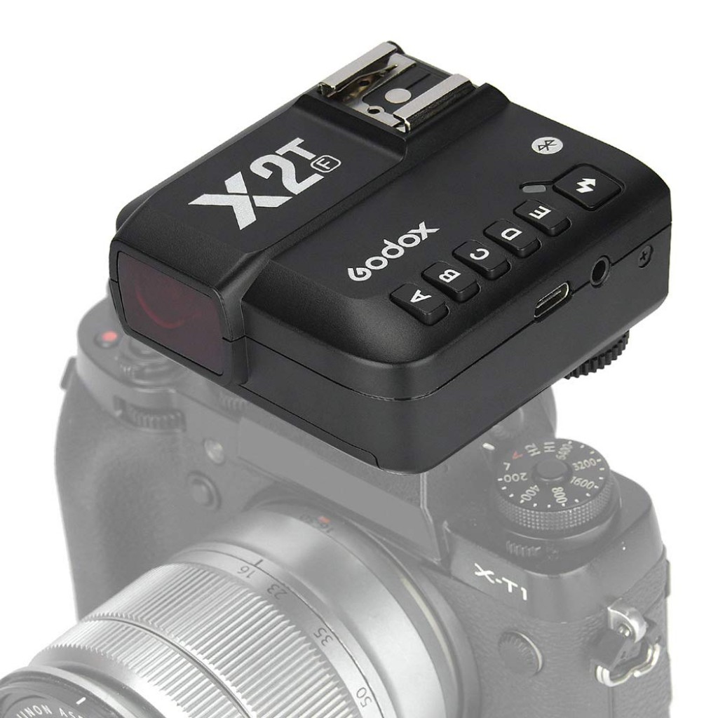 Godox X2T-F TTL Wireless Trigger Flash 2.4G 1/8000s HSS TTL-Convert-Manual Function for Canon 1/8000s Sony Cameras with Andoer Cleaning Cloth Godox X2T-F TTL Wireless Trigger Flash 2.4G 1/8000s HSS TTL-Convert-Manual Function for Canon 1/8000s Sony Cameras with Andoer Cleaning Cloth